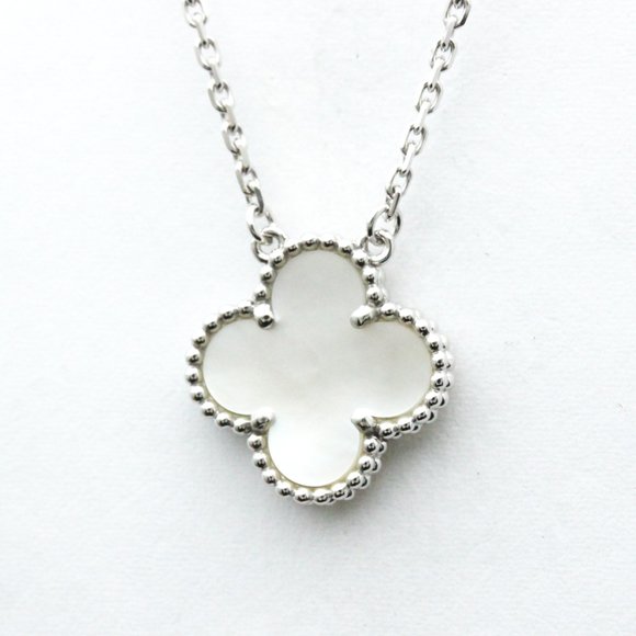 Van Cleef & Arpels Vintage Alhambra VCARF48700 White Gold (18K) Shell Men,Wom... - Picture 5 of 10